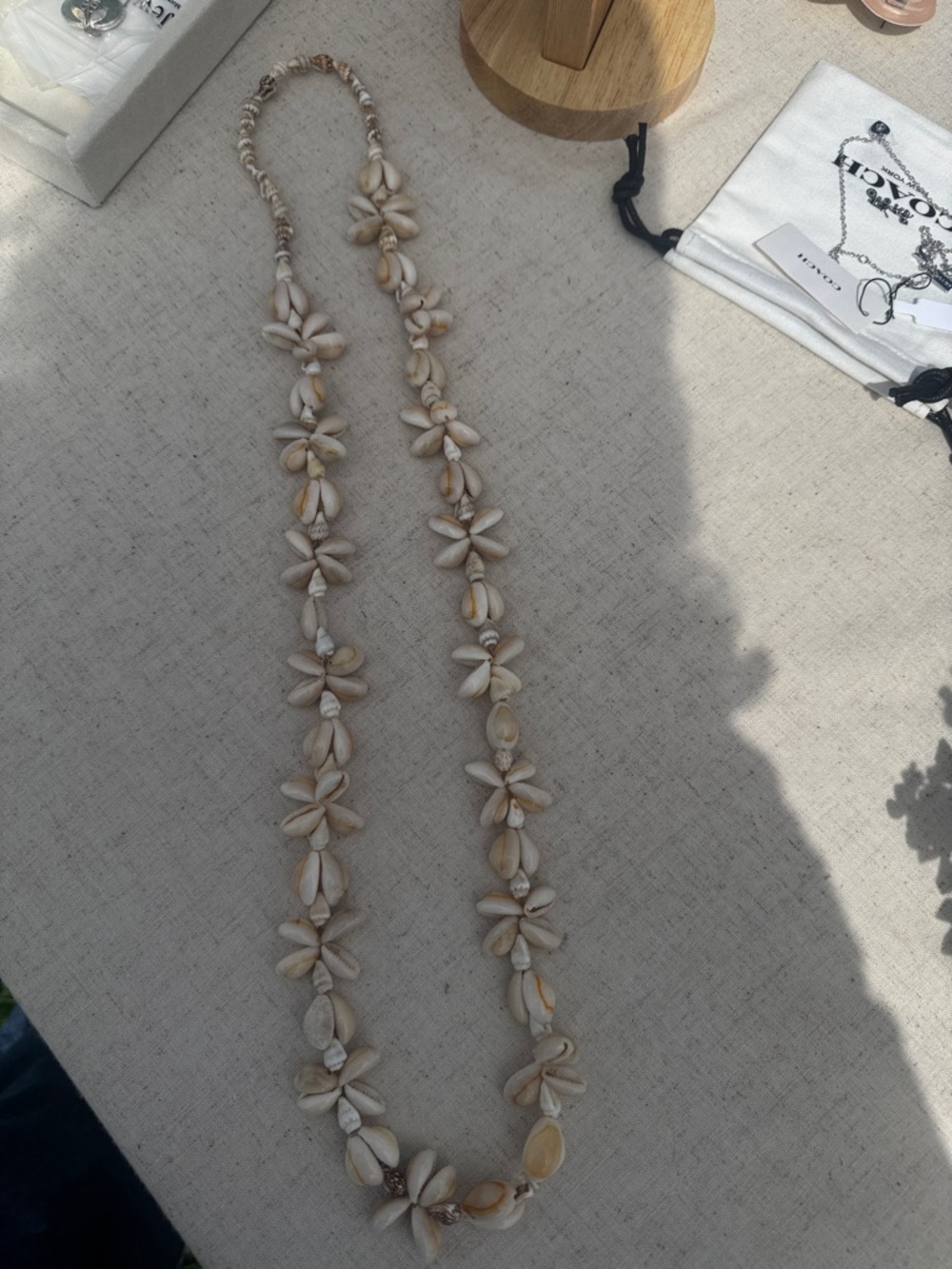 Vintage Shell Flower Puka Bead Necklace - Natural Cream